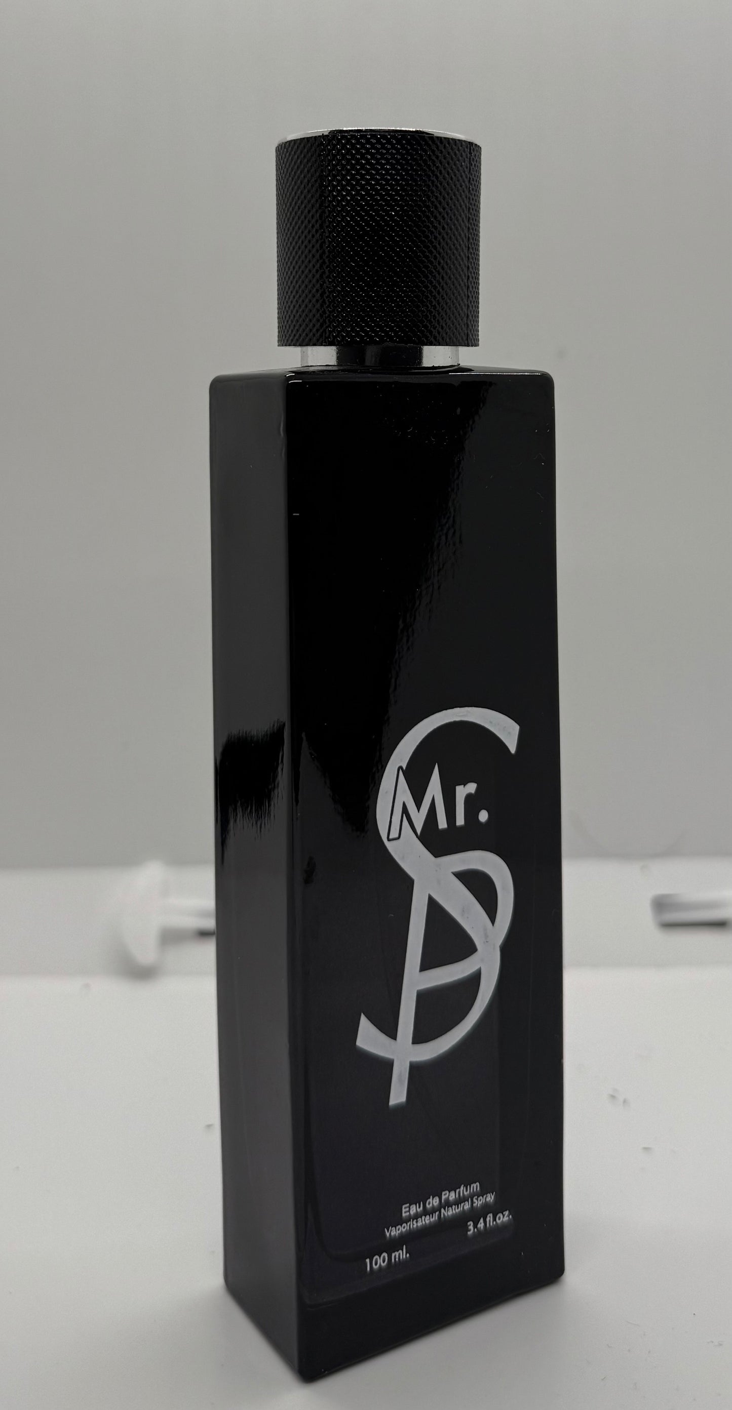 Mr. SP Eau de Parfum – 100ml Men’s Fragrance | Bold, Masculine Scent with French Essential Oils