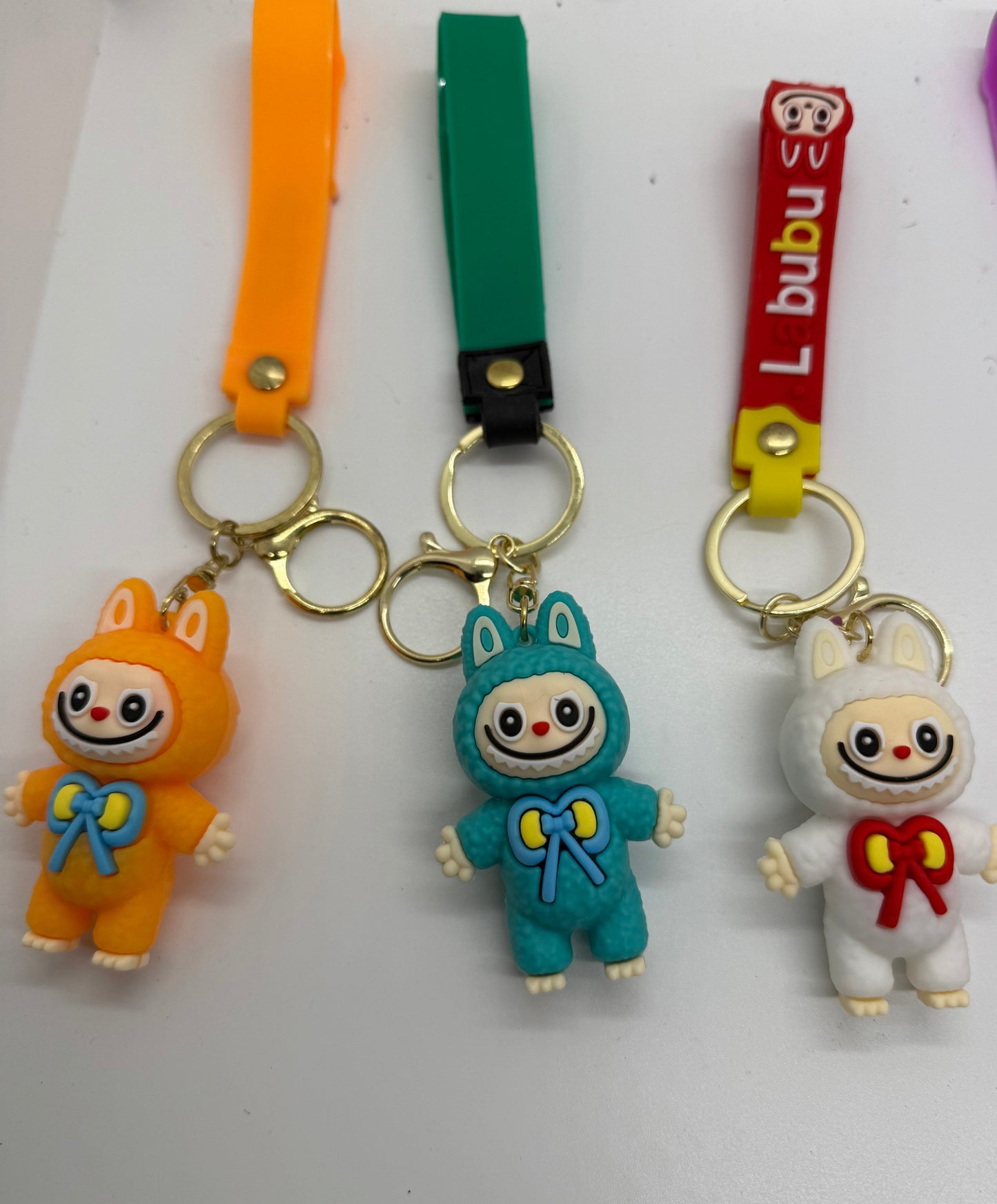 LABUBU SURPRISE KEYCHAIN