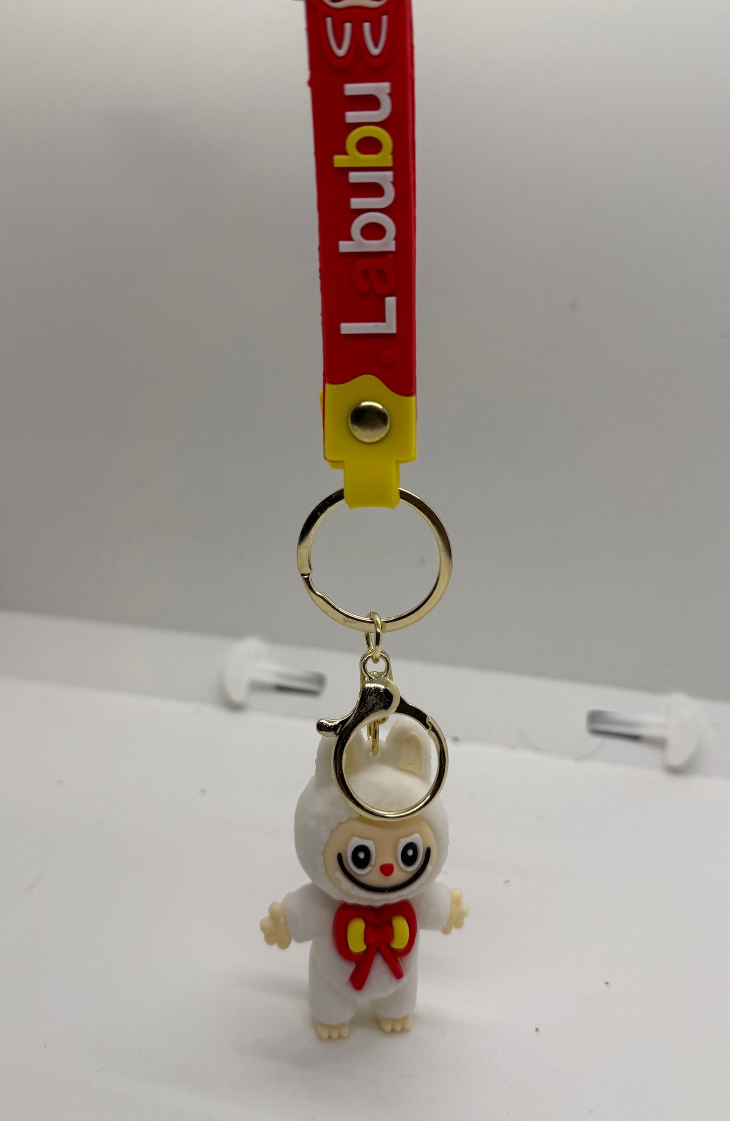 LABUBU SURPRISE KEYCHAIN