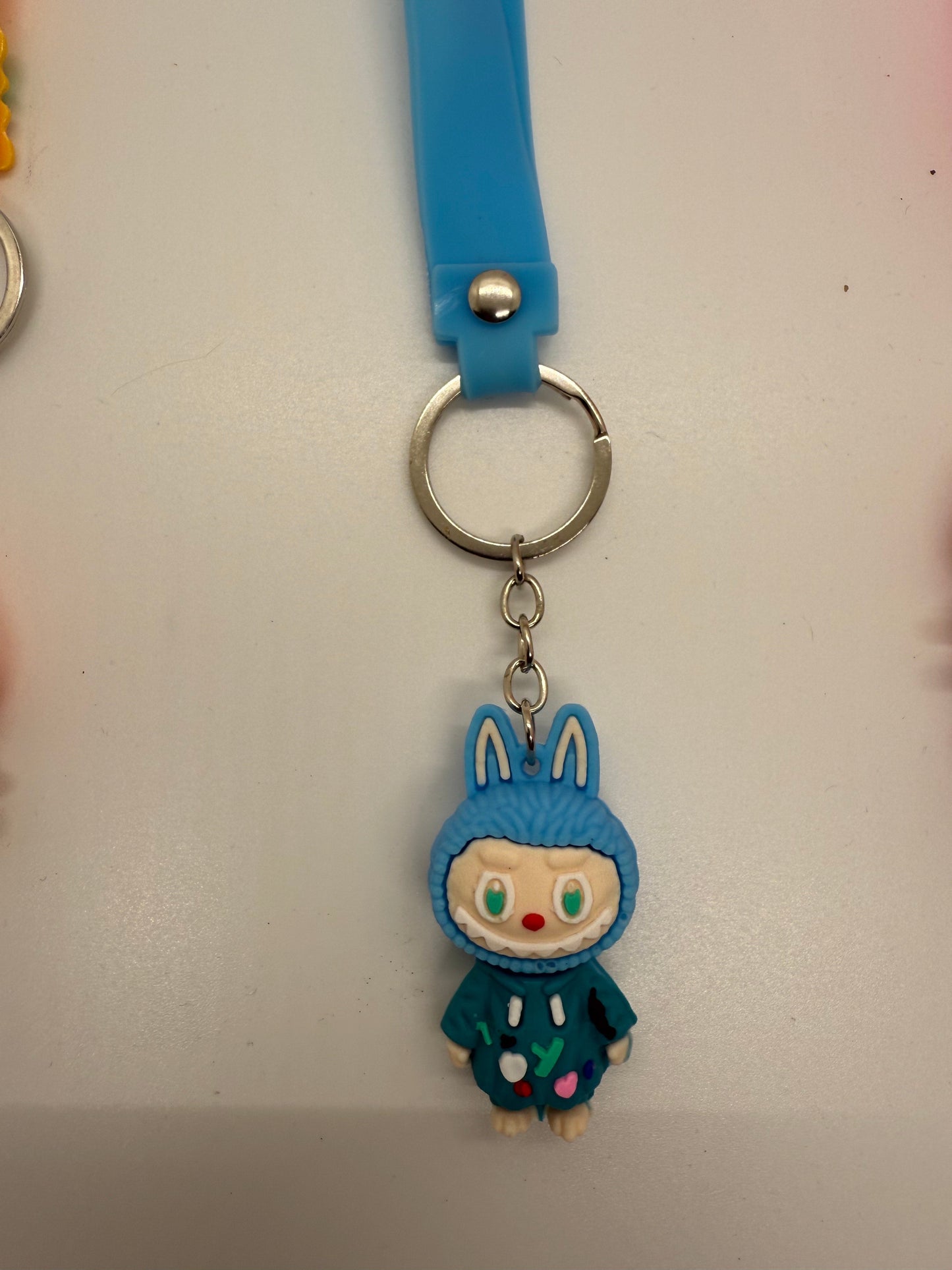LABUBU SURPRISE KEYCHAIN